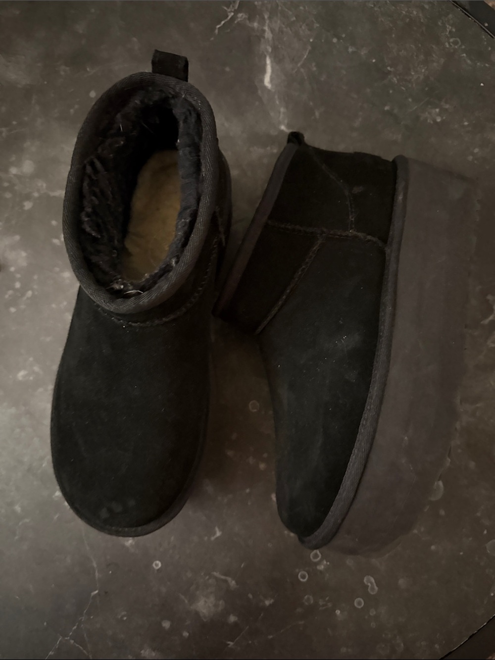Black Ugg platform boots size 8